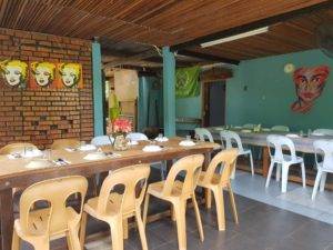 Open tree house dining room